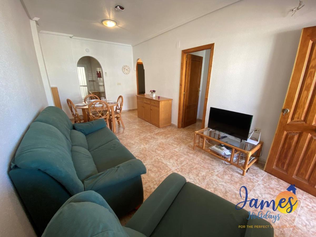 La Cinuelica, R1 1St Floor Apartment Com Pool L180 托雷维耶哈 外观 照片